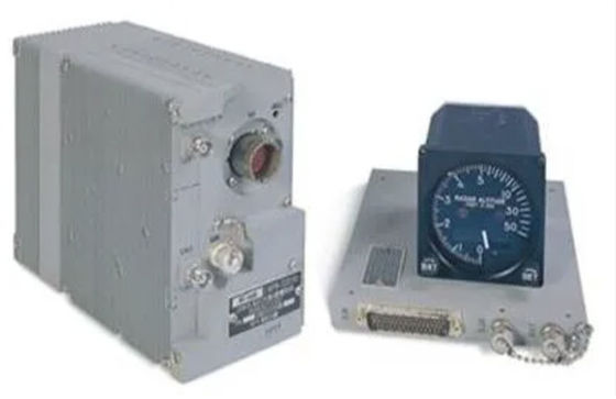 CE ARINC 429 เครื่องบิน Altimeter บอยง เออร์บัส เอ็มบราเออร์ บอมบาร์เดียร์