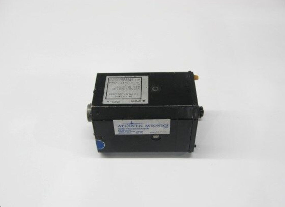 เครื่องวัดความสูงวิทยุดิจิตอลเบา LCD Display 4.2 GHz ความถี่ RTCA DO-160G รับรอง